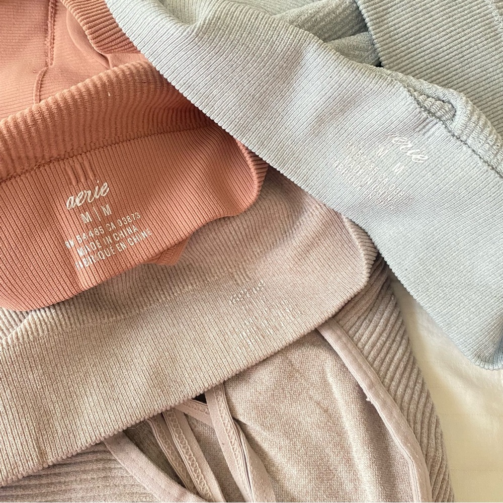 3 AERIE SPORTS BRAS - MEDIUM - Picture 6 of 6